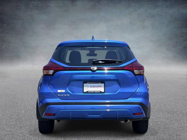 Certified 2024 Nissan Kicks S w/ Interior Electronics Package FWD image 3