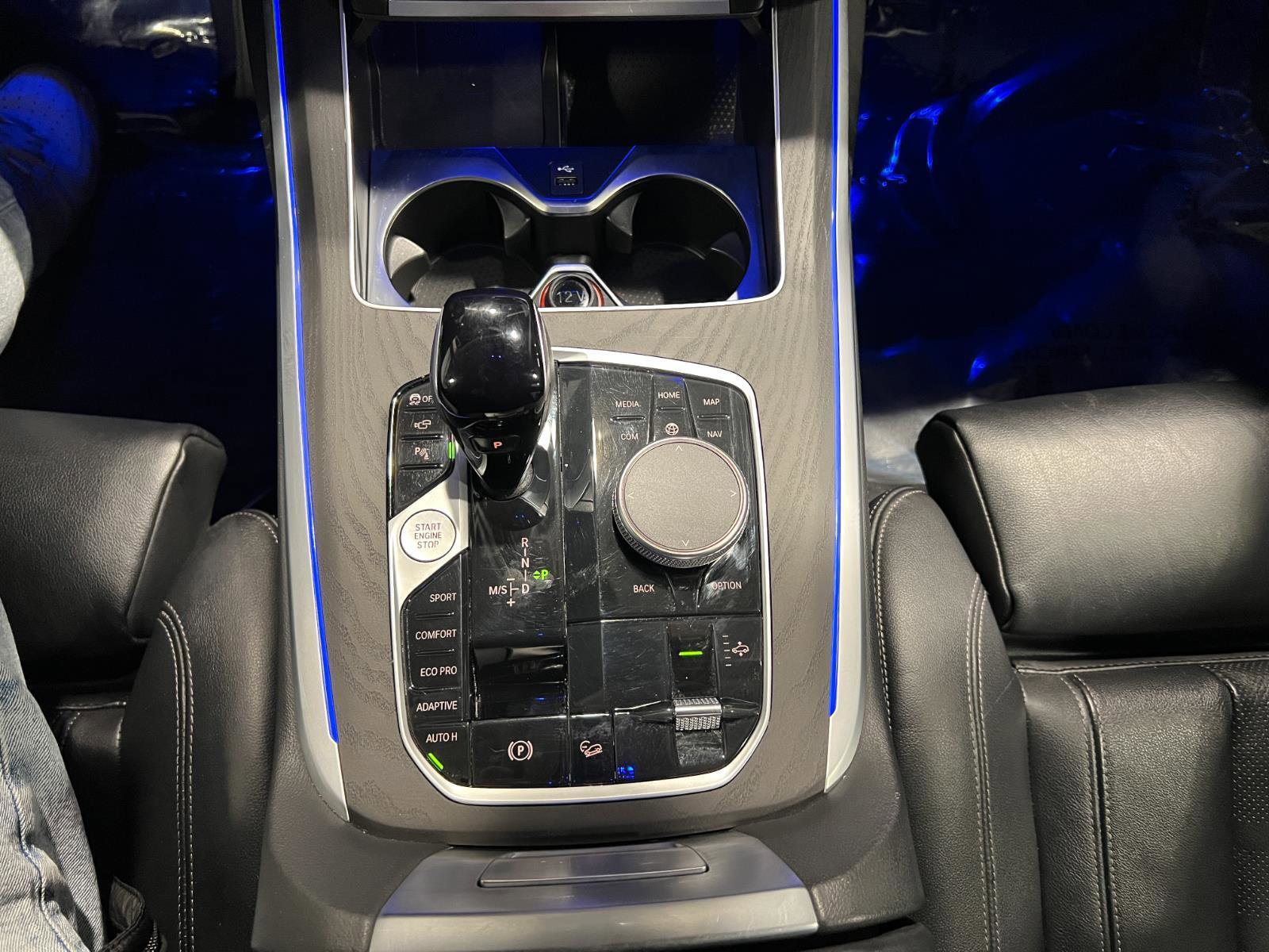 Used 2022 BMW X7 xDrive40i w/ Premium Package image 21