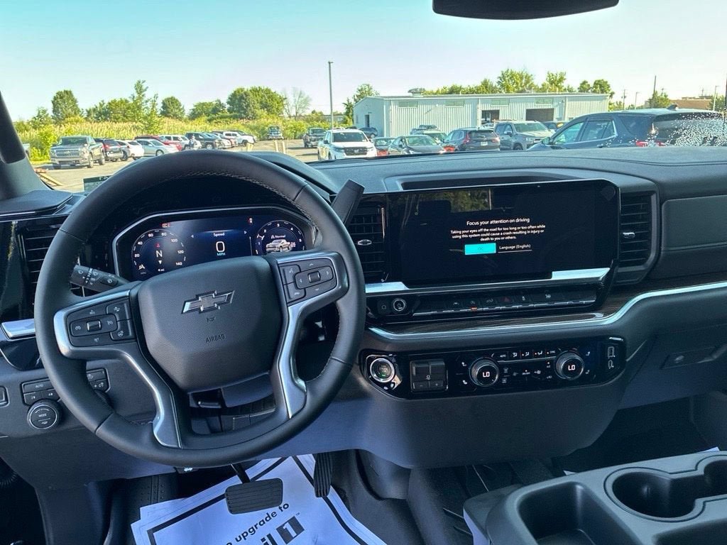 New 2026 Chevrolet Silverado 1500 RST w/ RST Select Package AWD/4WD image 9