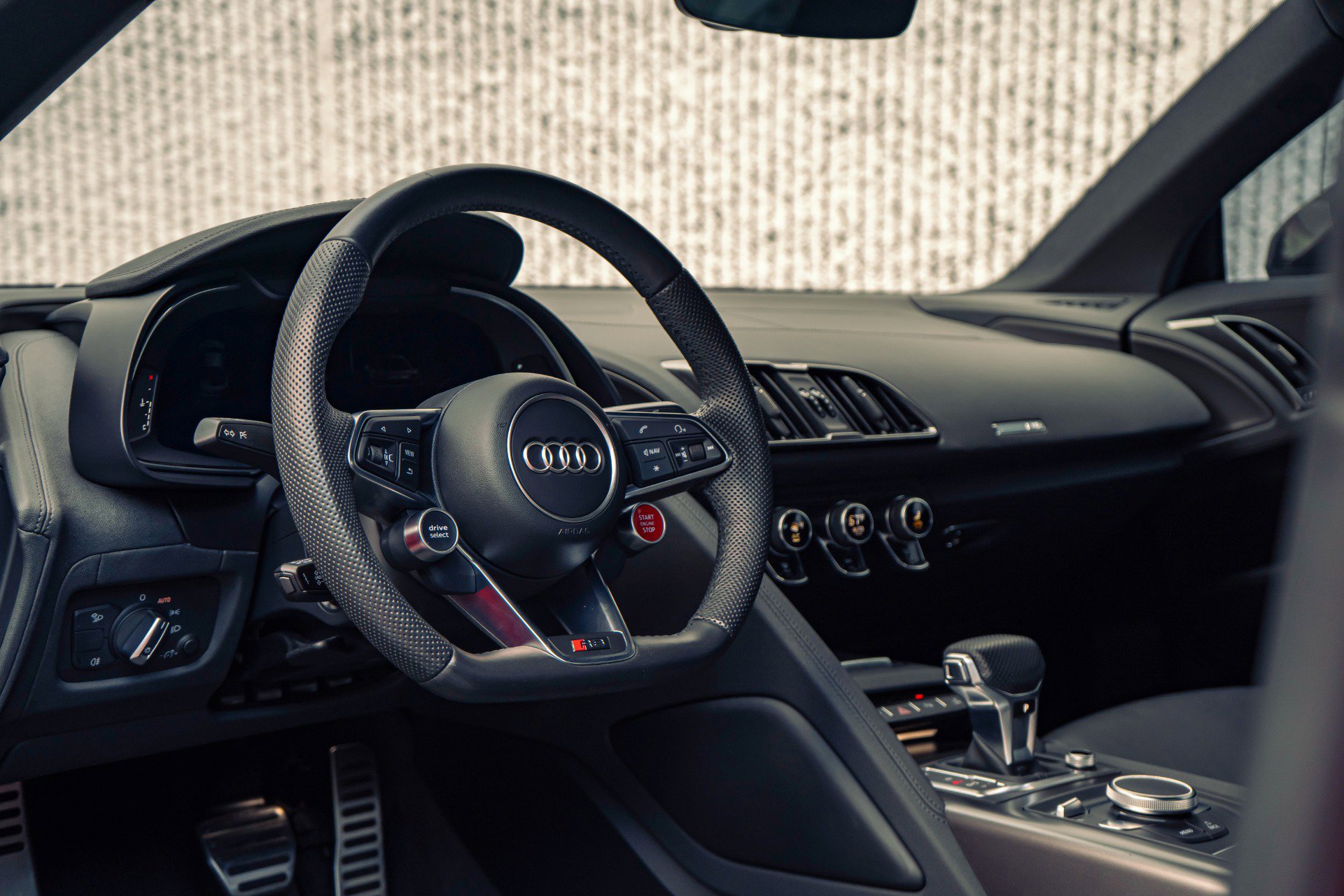 Used 2023 Audi R8 V10 performance image 8