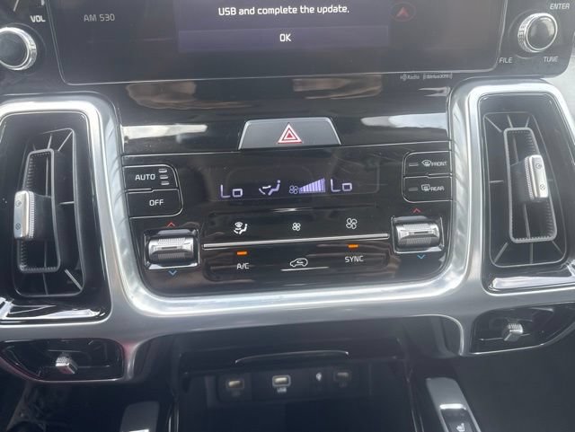 Used 2023 Kia Sorento SX AWD/4WD image 31
