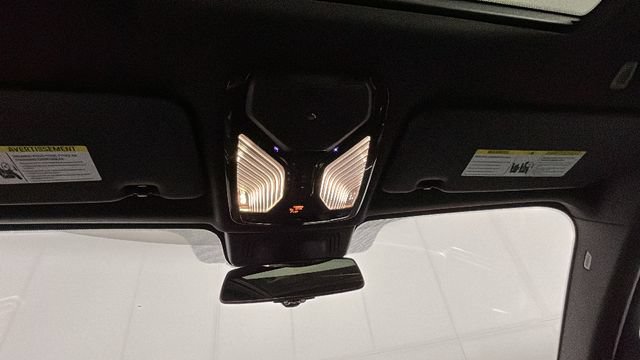 Used 2022 BMW X5 xDrive40i AWD/4WD image 26