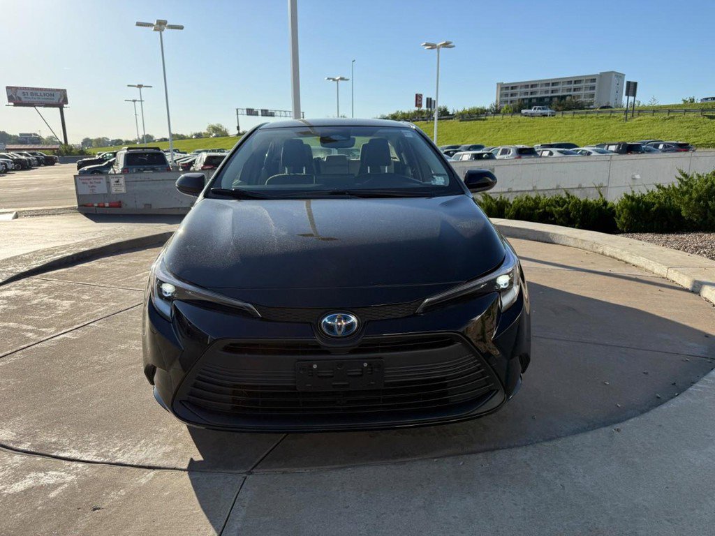 Certified 2025 Toyota Corolla LE w/ LE Premium Package image 10