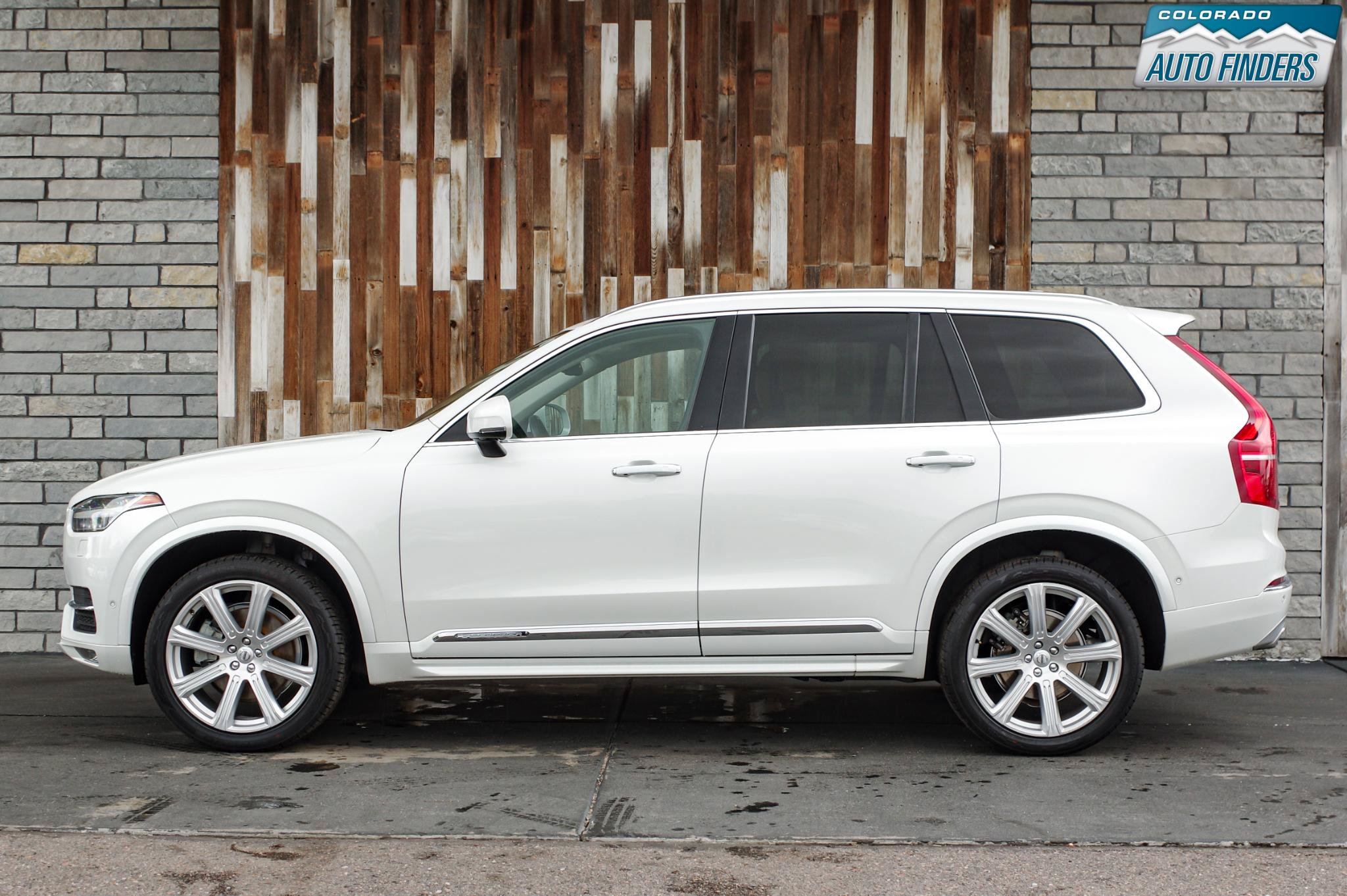 Used 2016 Volvo XC90 T6 Inscription w/ Vision Package AWD/4WD image 3