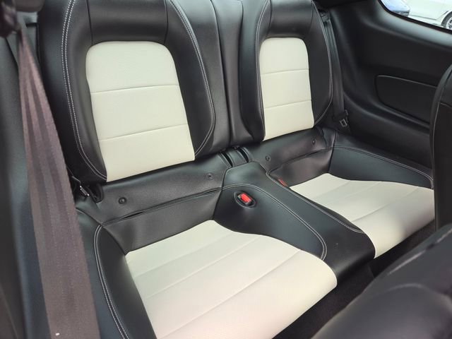 Used 2022 Ford Mustang GT Premium image 23
