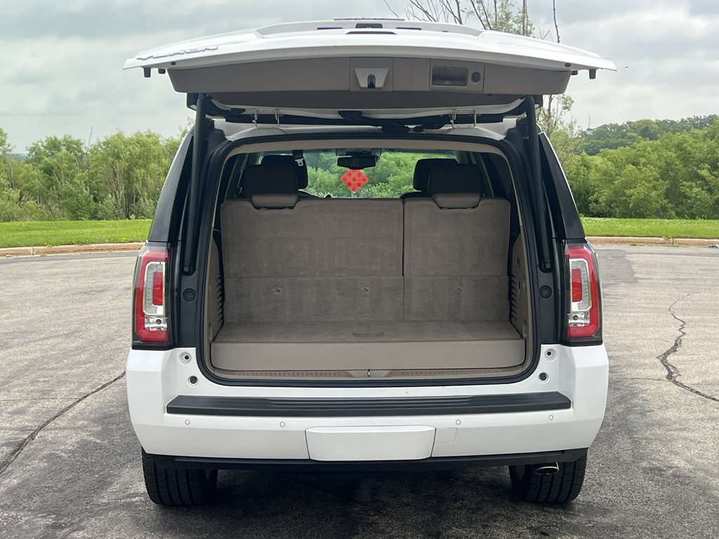 Used 2019 GMC Yukon SLT w/ Premium Edition AWD/4WD image 39