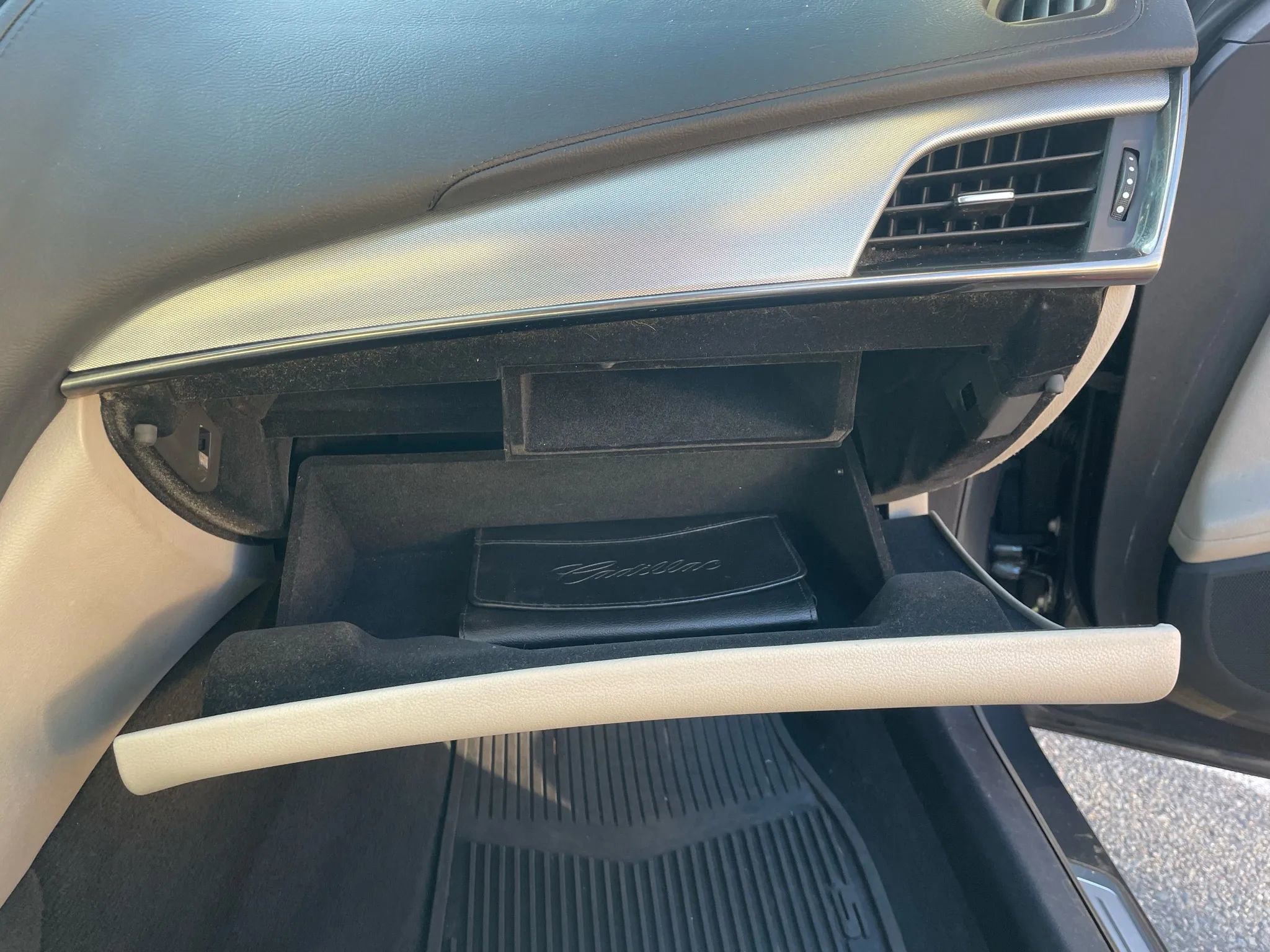 Used 2017 Cadillac CTS Luxury image 31