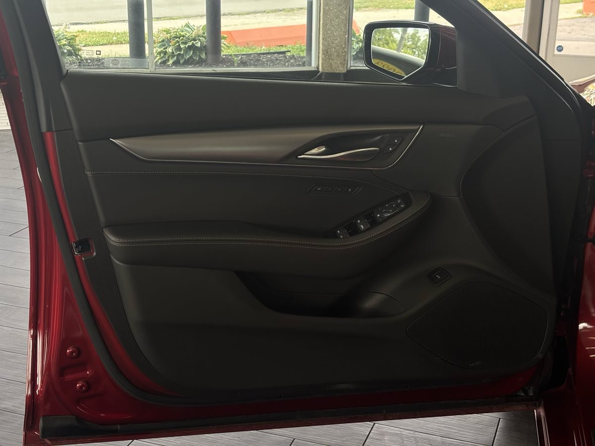 Used 2025 Cadillac CT5 Premium Luxury w/ Sun And Sound Package AWD/4WD image 31