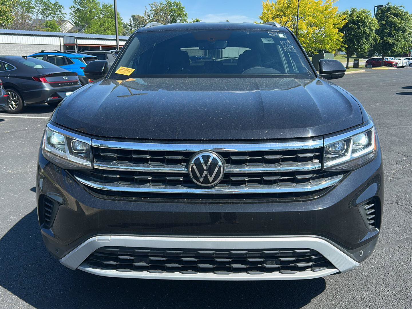Used 2022 Volkswagen Atlas Cross Sport SE AWD/4WD image 11