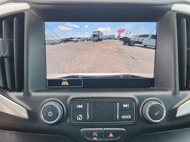 Used 2023 GMC Terrain SLT w/ Infotainment Package II FWD image 16