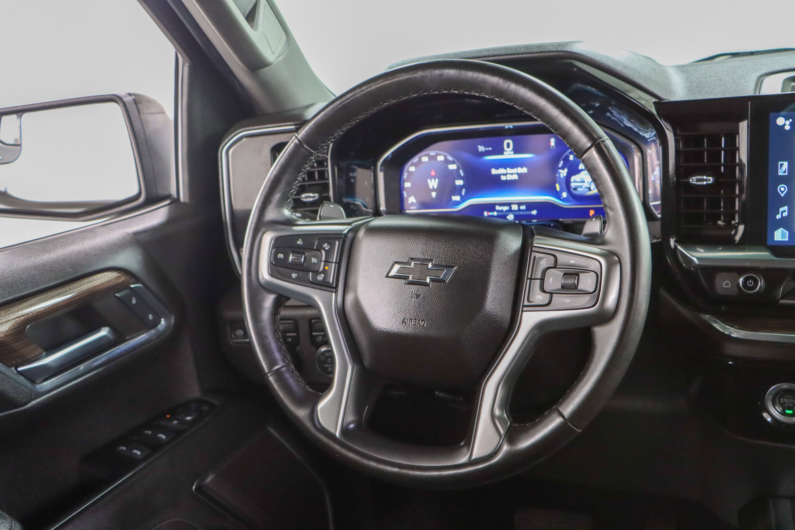 Used 2023 Chevrolet Silverado 1500 RST image 13