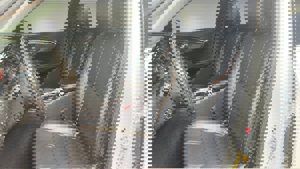 Used 2020 Chevrolet Impala Premier w/ Premier Confidence Package image 16