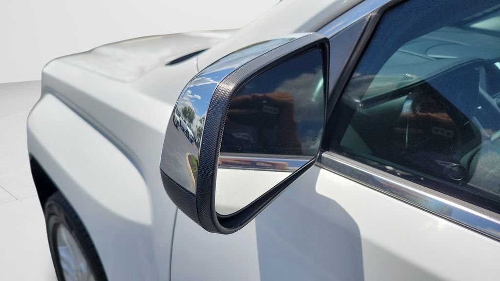 Used 2016 GMC Terrain SLT image 33