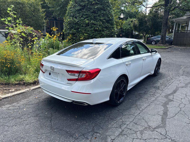 Used 2018 Honda Accord Sport image 5