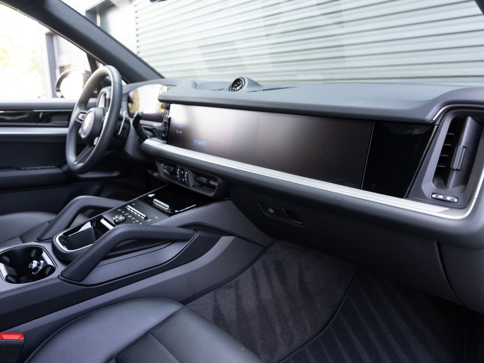 New 2026 Porsche Cayenne S AWD/4WD image 36