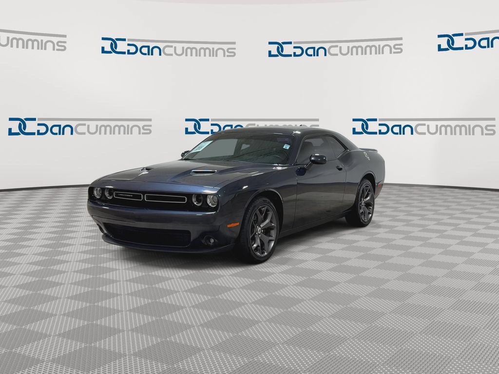 Used 2018 Dodge Challenger SXT Plus RWD image 5