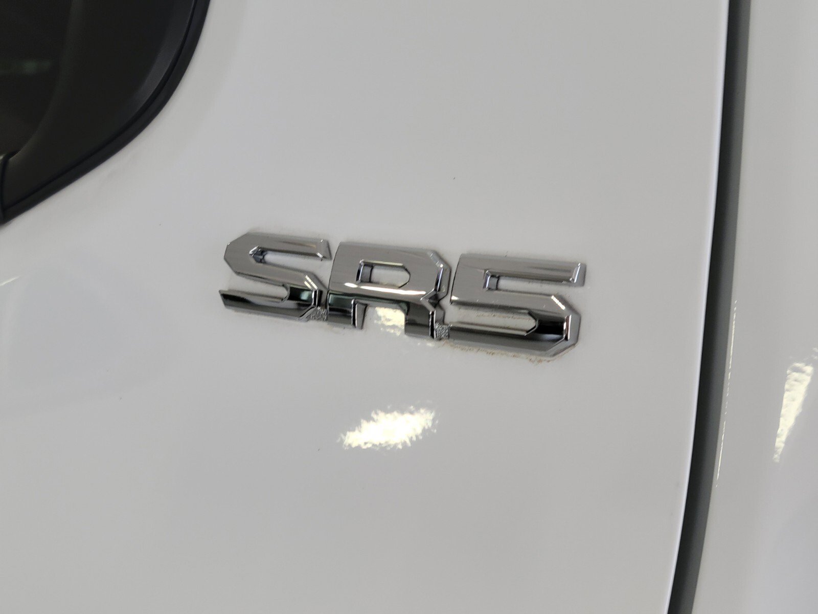 Used 2024 Toyota Tacoma SR5 AWD/4WD image 6
