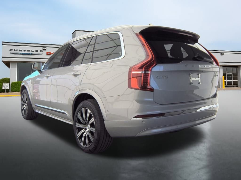 Used 2025 Volvo XC90 B6 Plus image 31