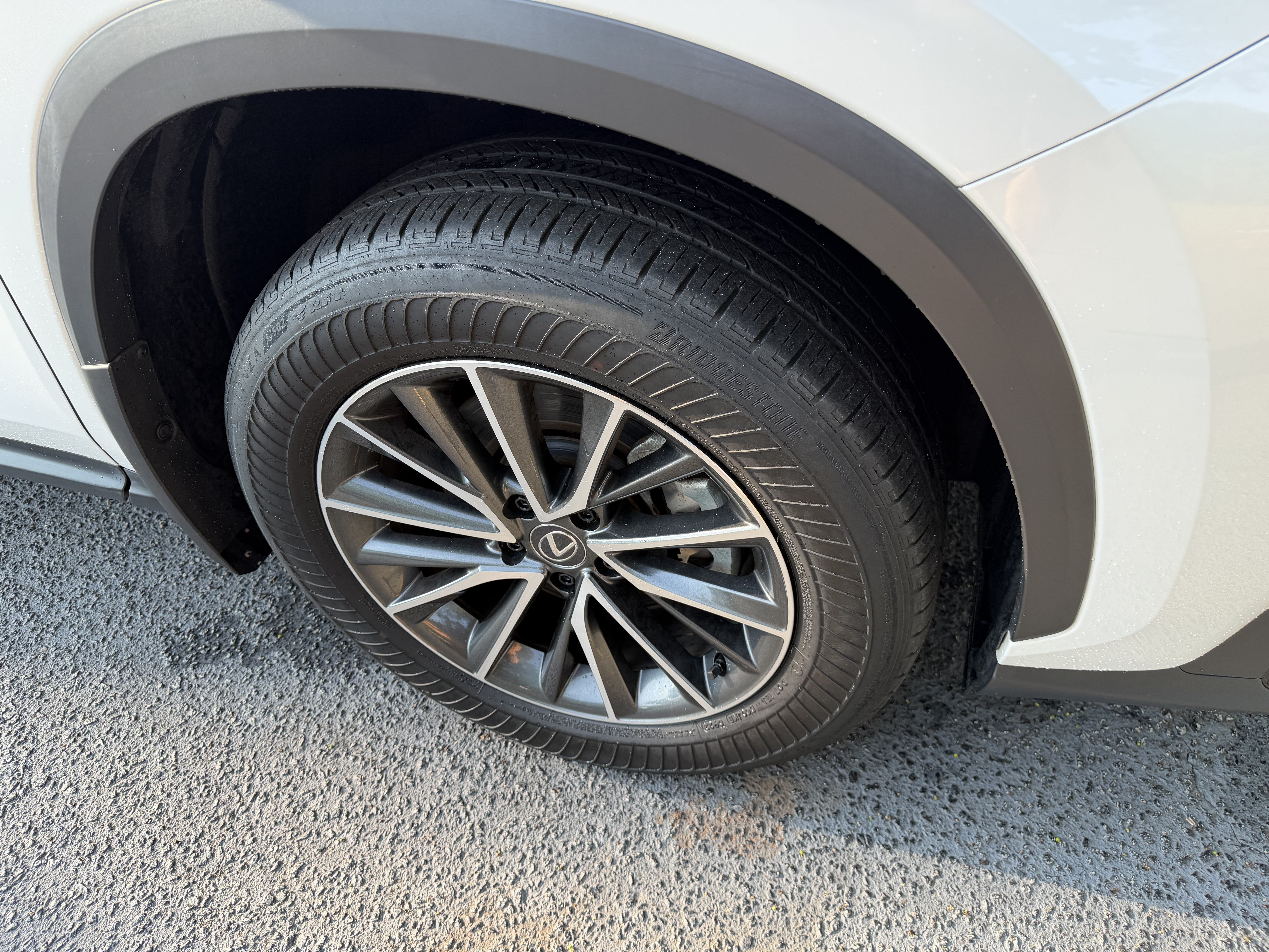 Used 2024 Lexus NX 250 FWD w/ Cold Area Package image 11