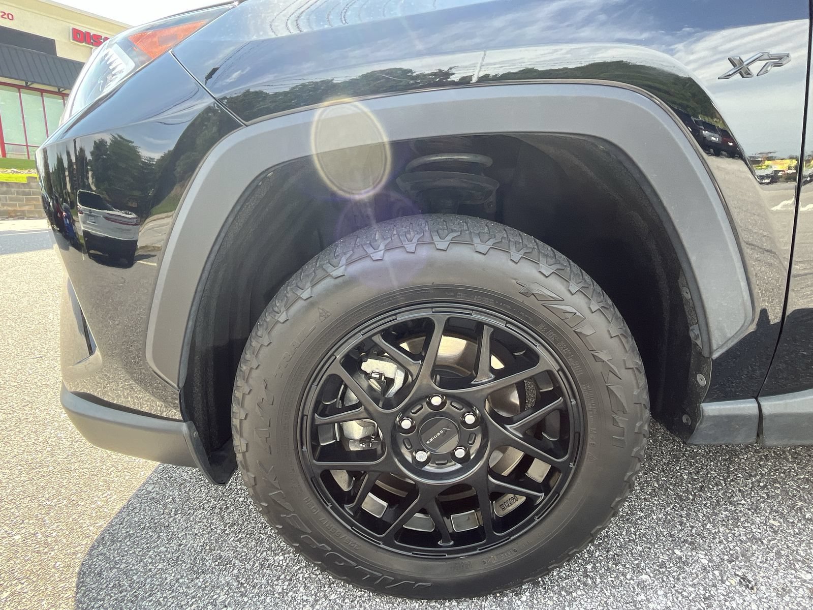 Used 2021 Toyota RAV4 XLE FWD image 13