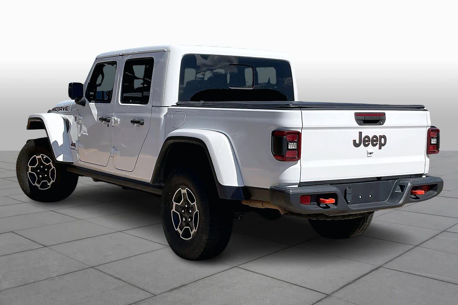 Used 2022 Jeep Gladiator Mojave w/ LED Lighting Group AWD/4WD image 13