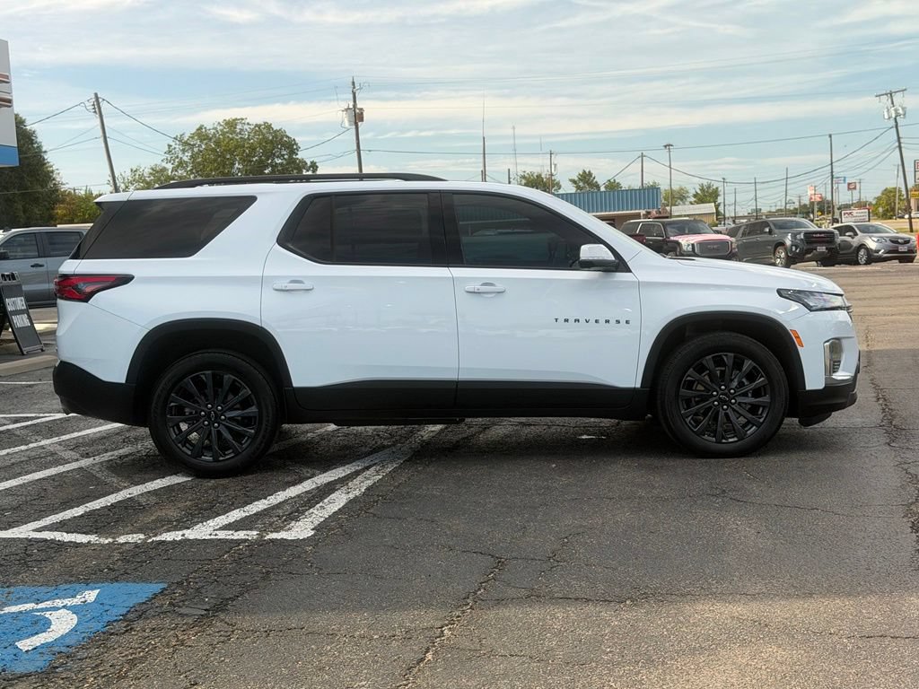 Used 2023 Chevrolet Traverse RS AWD/4WD image 4
