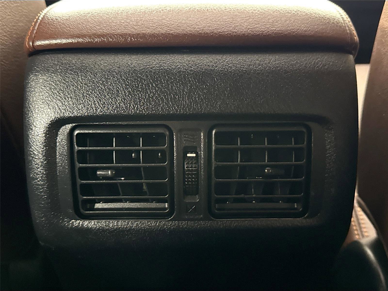 Used 2016 Toyota 4Runner Limited image 38