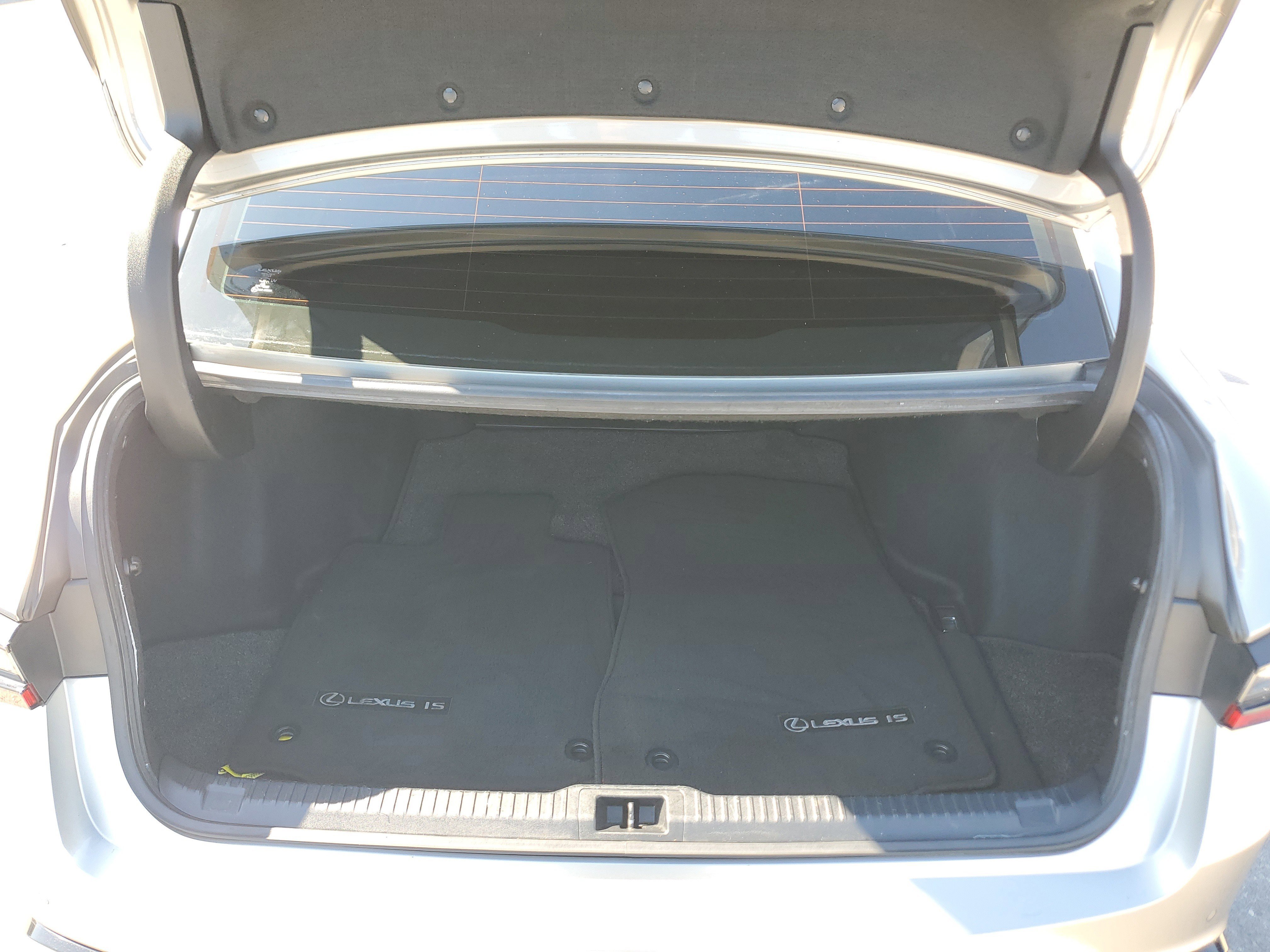 Used 2021 Lexus IS 350 F Sport image 30