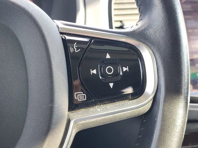 Used 2016 Volvo XC90 T6 Momentum w/ Momentum Plus Package image 19