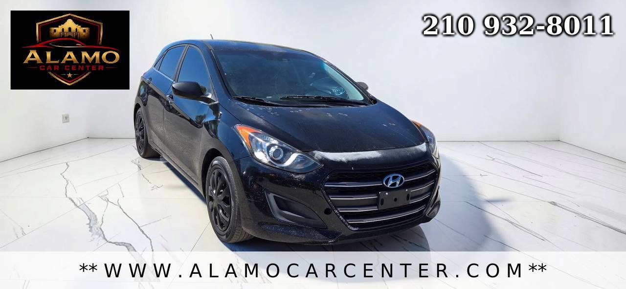 Used 2017 Hyundai Elantra GT FWD image 7