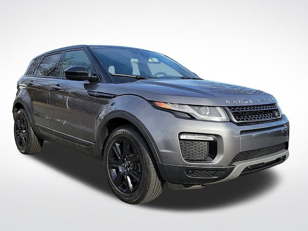 Used 2017 Land Rover Range Rover Evoque SE Premium image 7