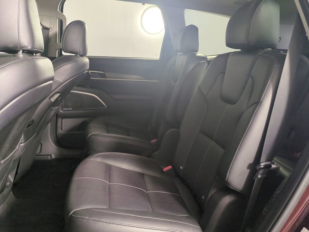 Used 2021 Kia Telluride SX w/ Nightfall Edition Package AWD/4WD image 17