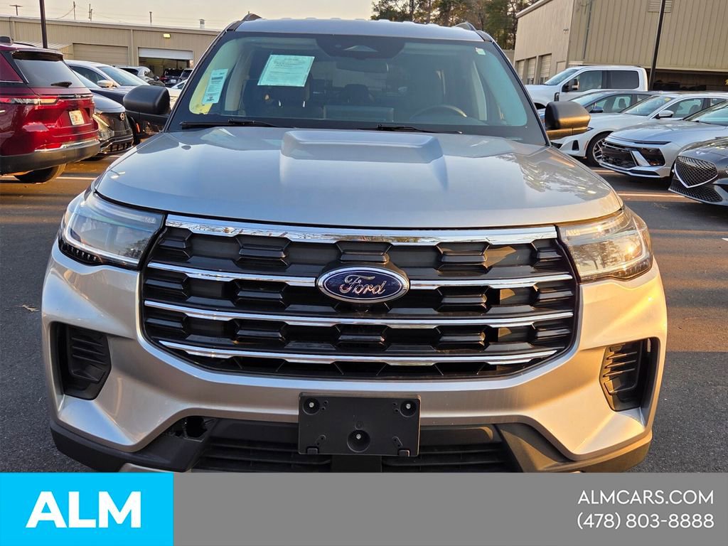 Used 2025 Ford Explorer Active image 11