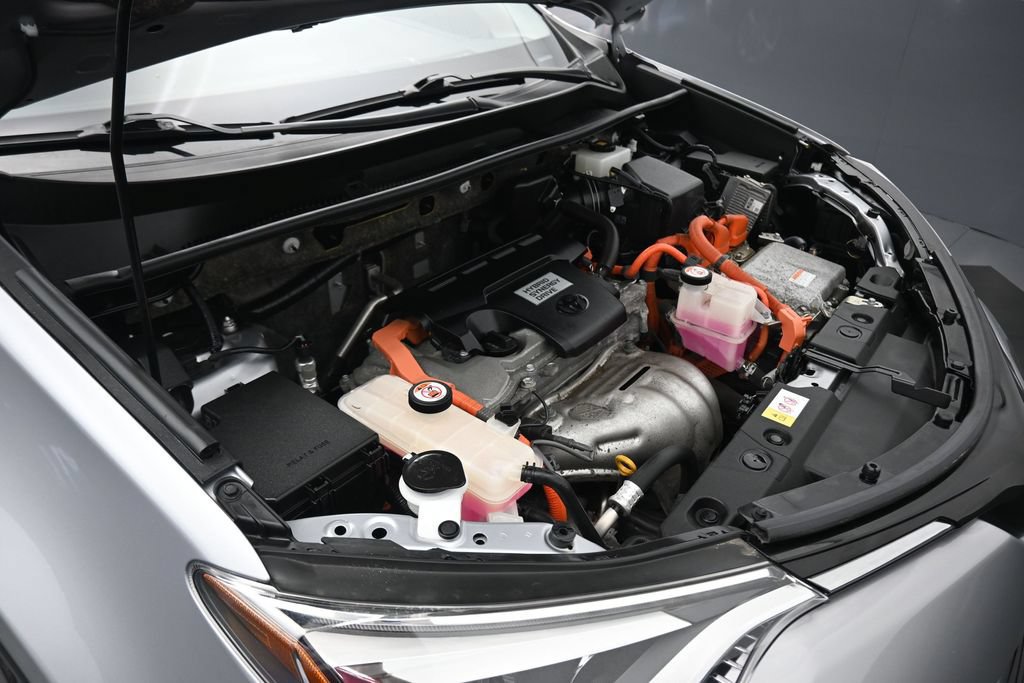Used 2018 Toyota RAV4 Limited AWD/4WD image 50