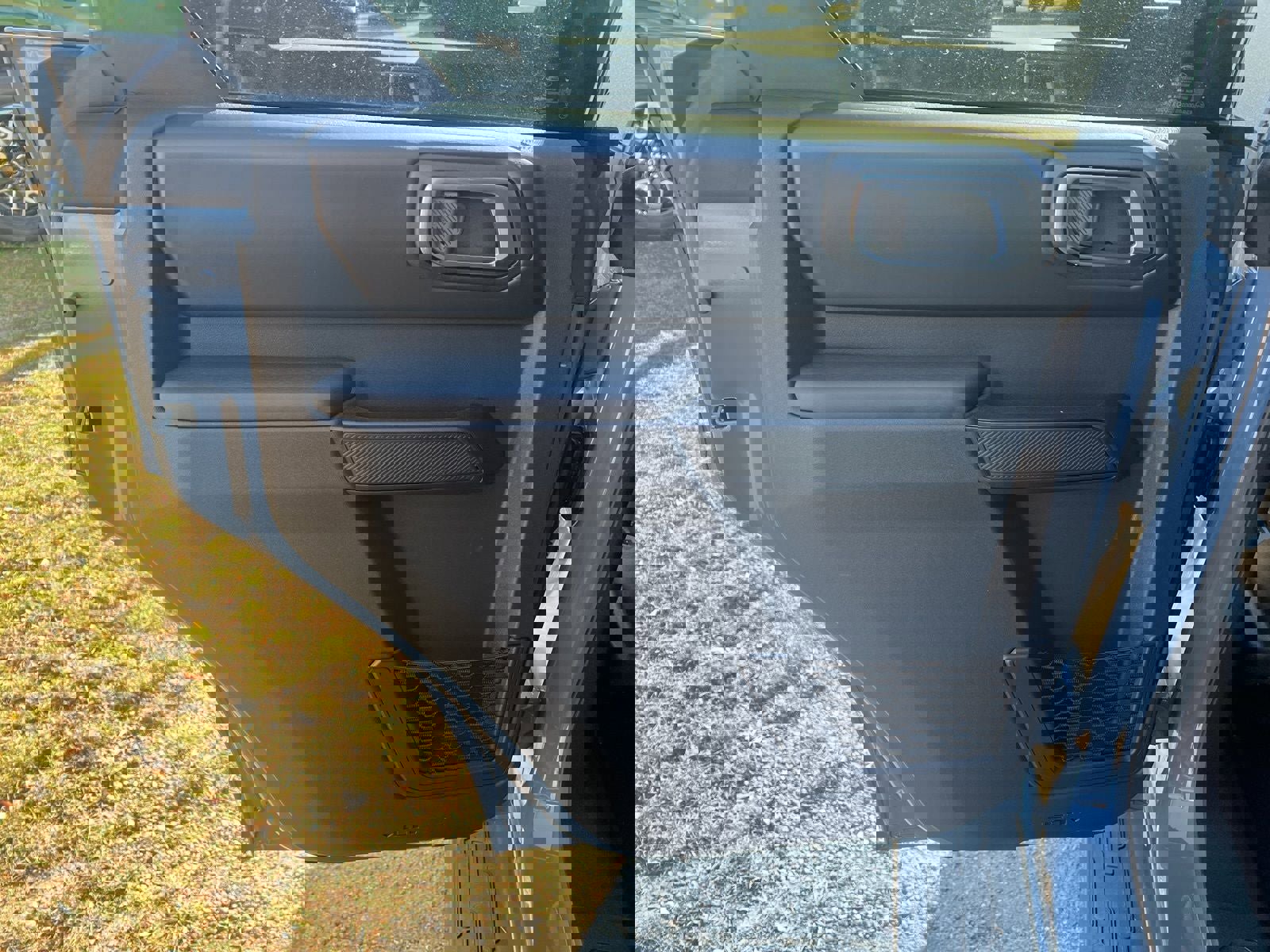 New 2025 Ford Bronco Outer Banks image 11