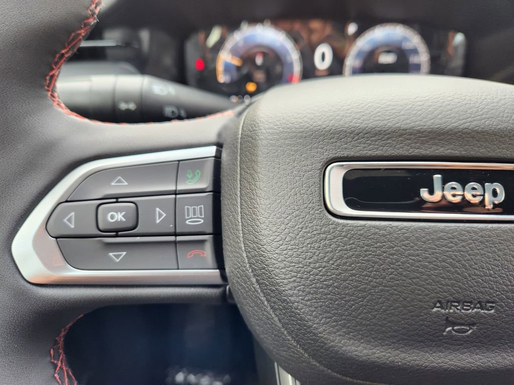 New 2026 Jeep Compass Trailhawk w/ Sun, Sound & Navigation Group image 11