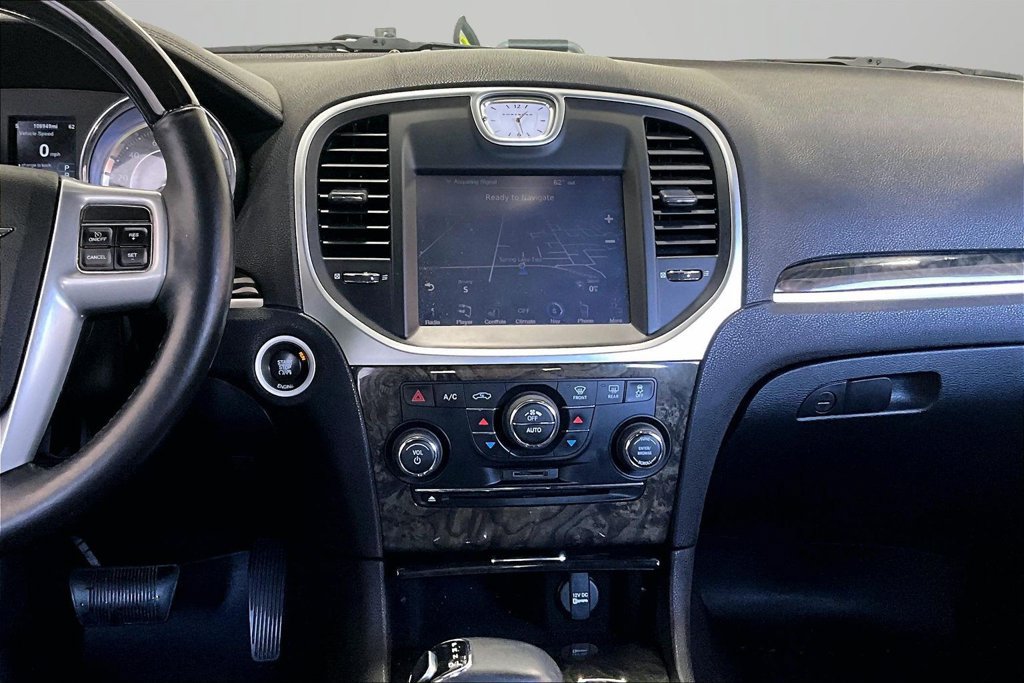 Used 2014 Chrysler 300 C w/ Beats Audio Group AWD/4WD image 9