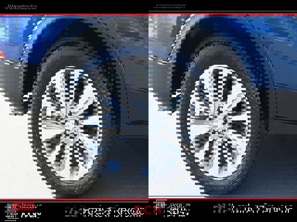 Used 2020 Buick Encore Preferred w/ Safety Package image 23