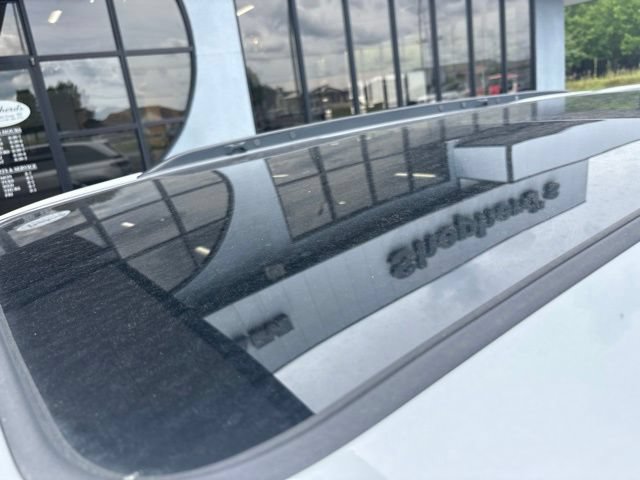 Used 2023 Jeep Grand Cherokee Limited w/ Luxury Tech Group II AWD/4WD image 4