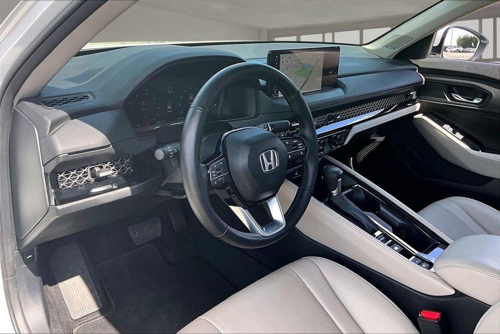 Certified 2023 Honda Accord Touring image 17