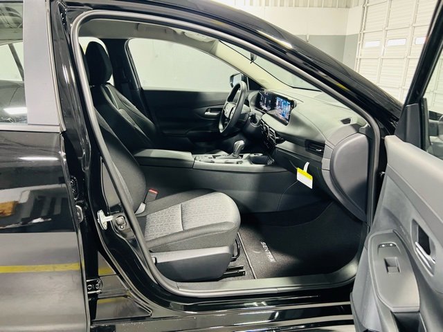 New 2026 Nissan Sentra SV image 31