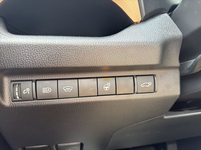 Used 2025 Toyota RAV4 XLE Premium w/ Weather Package AWD/4WD image 29
