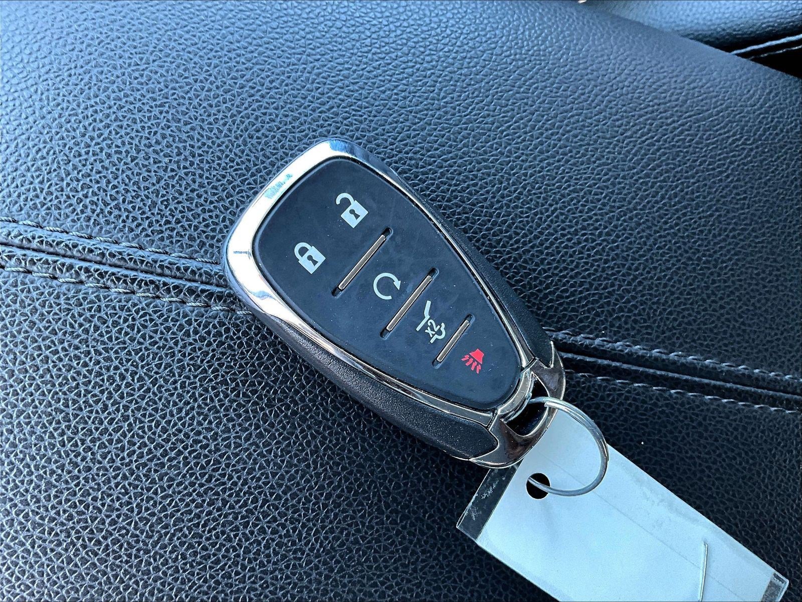 Used 2023 Chevrolet Equinox Premier FWD image 35
