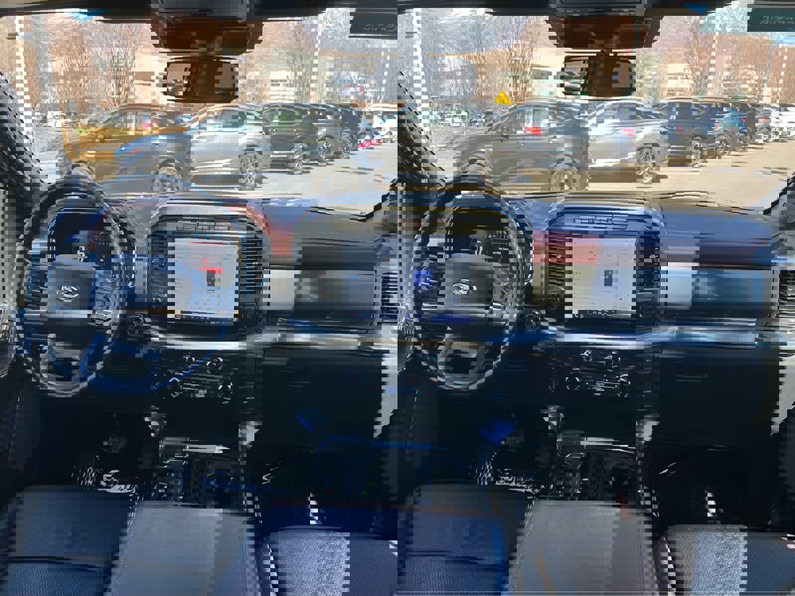 Used 2022 Ford F150 Lariat w/ Equipment Group 502A High image 26