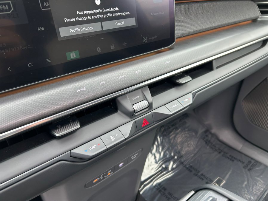 Used 2024 Kia EV9 GT-Line image 35