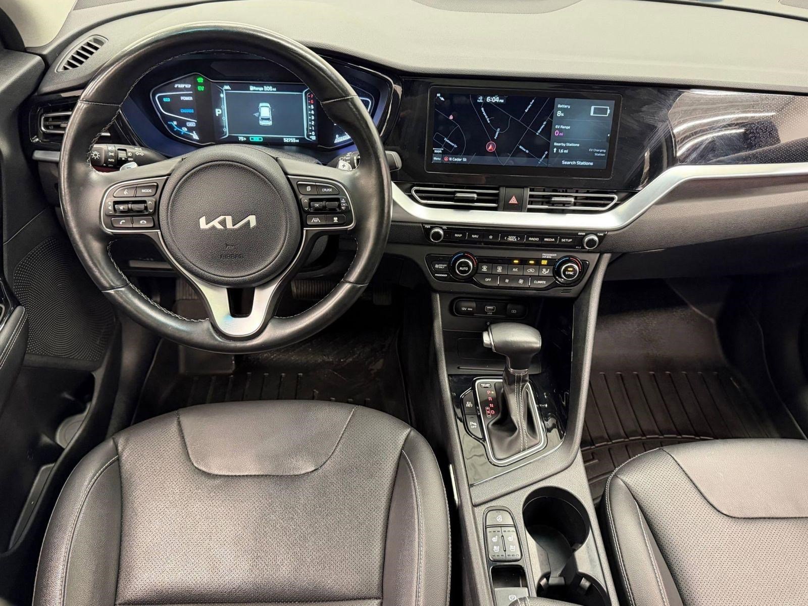 Used 2022 Kia Niro EX Premium FWD image 25