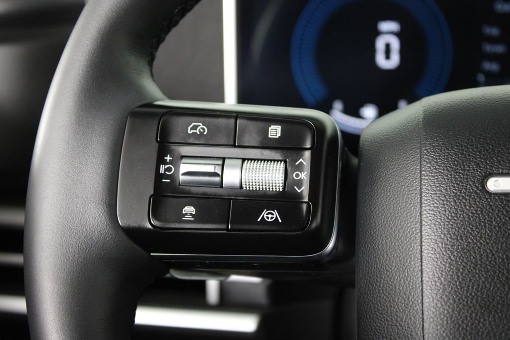 Used 2026 Hyundai Santa Fe SE image 27