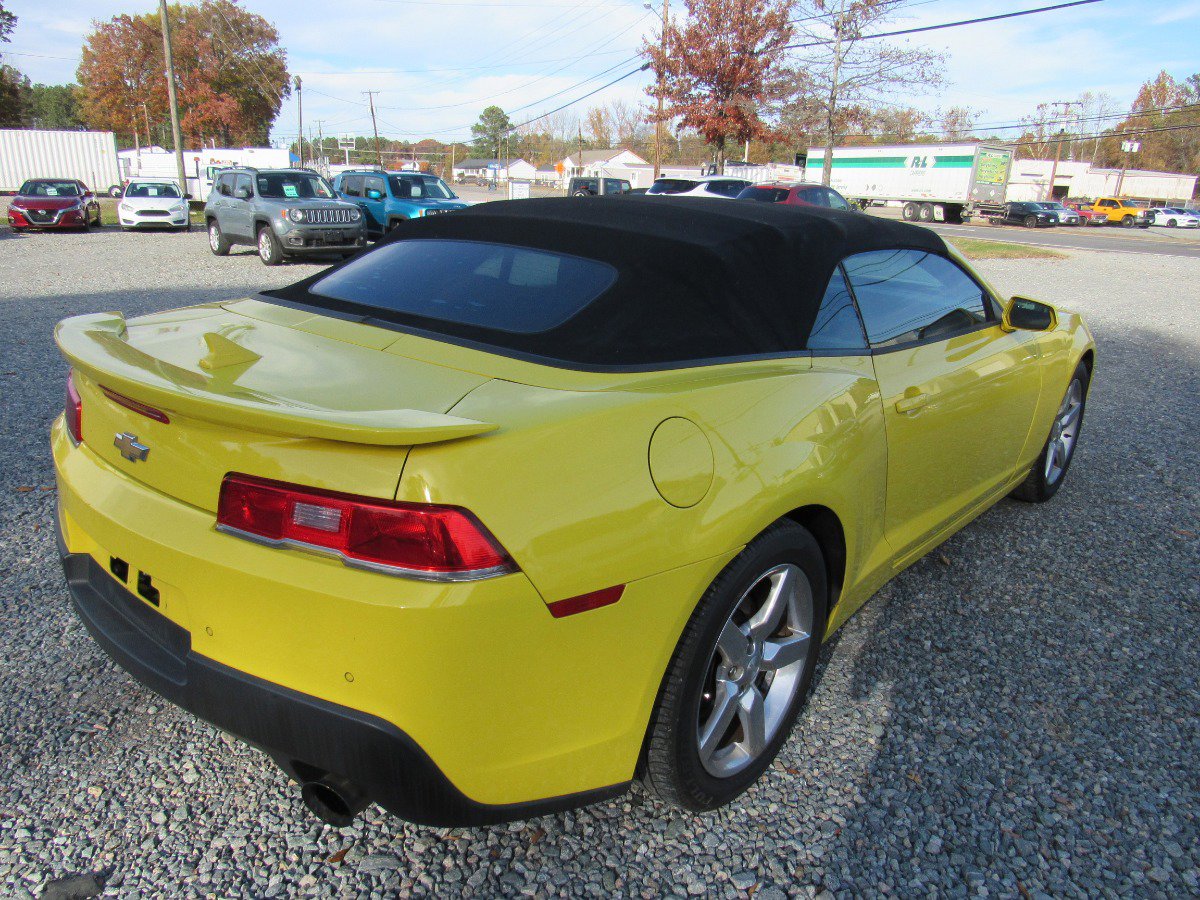Used 2015 Chevrolet Camaro LT image 5