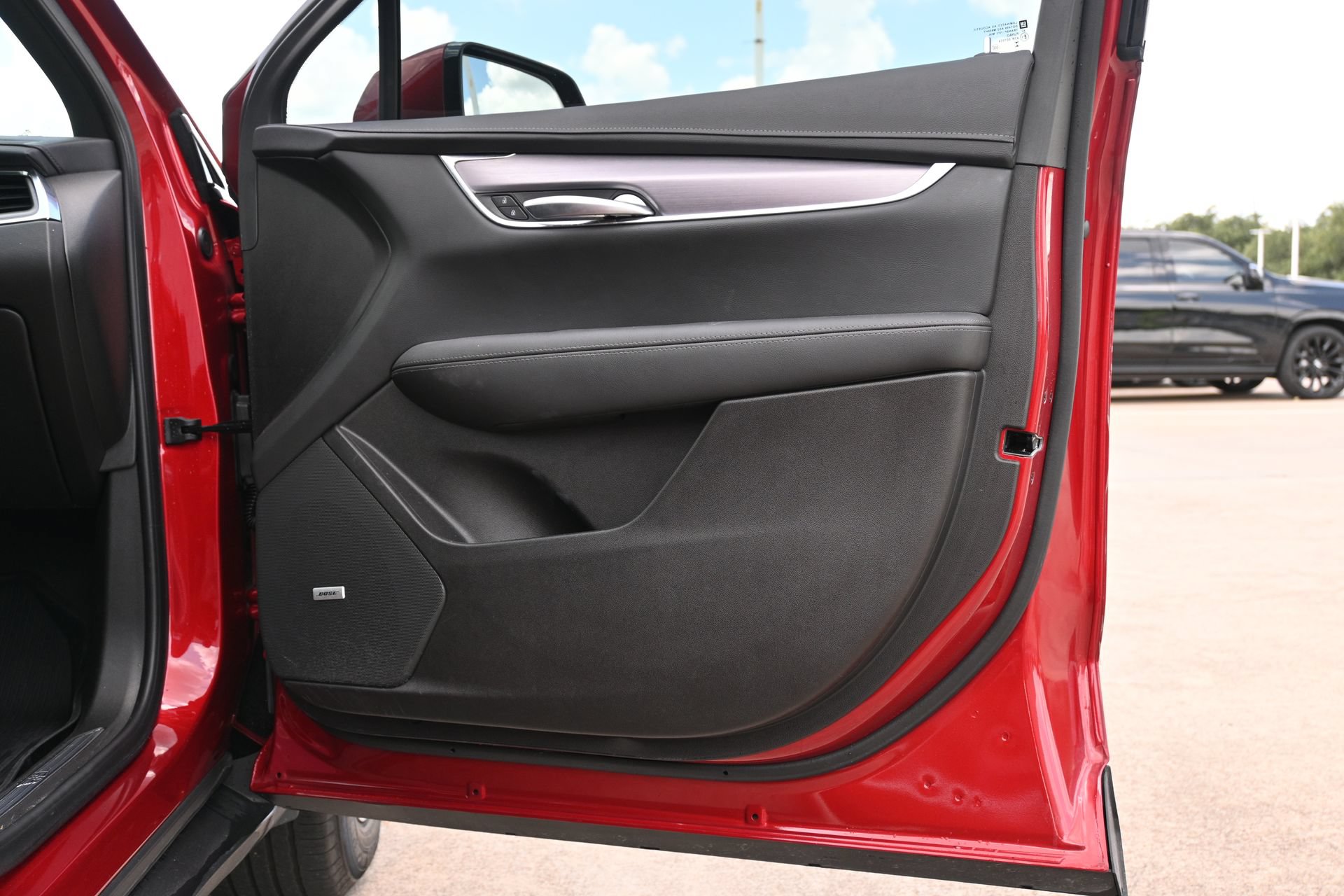 Certified 2025 Cadillac XT5 Luxury FWD image 27