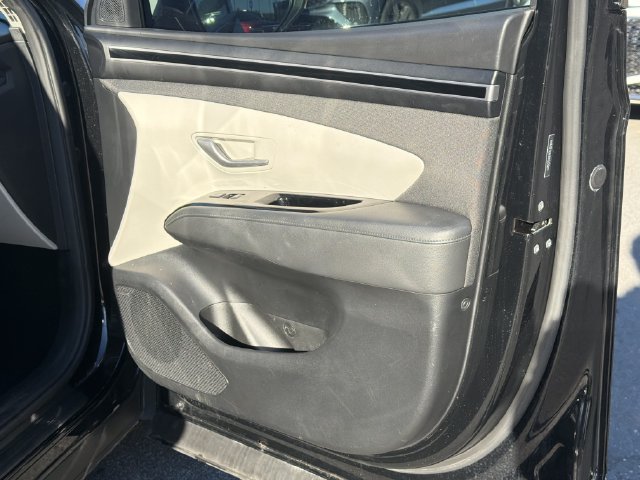 Used 2024 Hyundai Tucson Limited FWD image 17